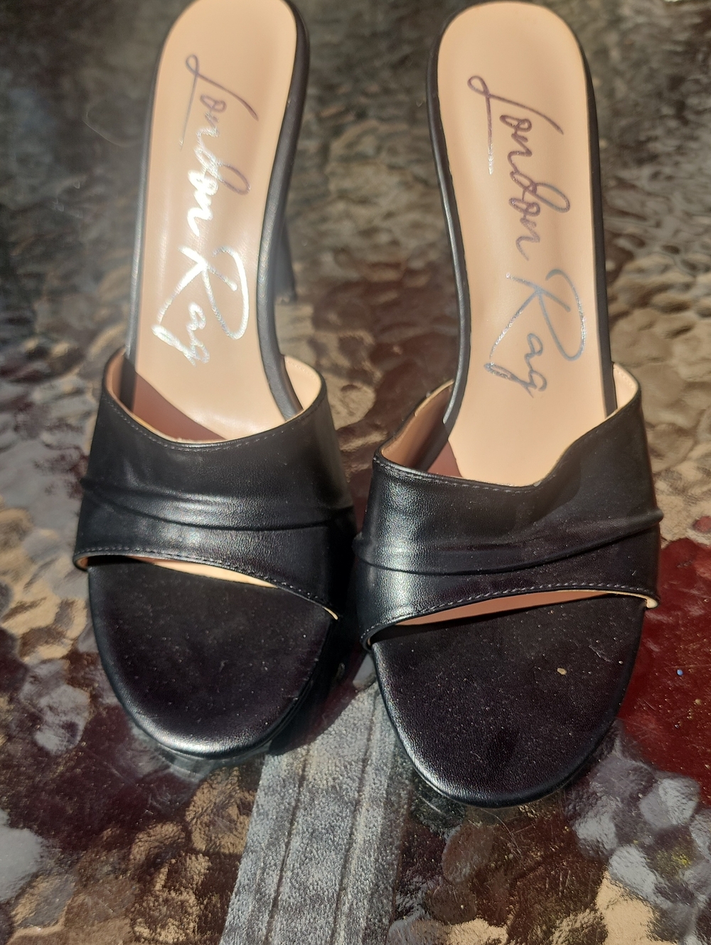 London Rag Black Slide Heel Sandals Size 8.5